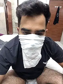 Snapshot of 13lusty chatting on March 22, 11:11 am 13lusty online show from March 22, 11:11 am