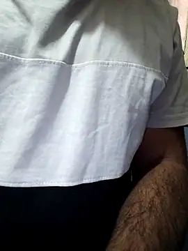 Snapshot of 13lusty chatting on December 5, 5:16 am 13lusty online show from December 5, 5:16 am