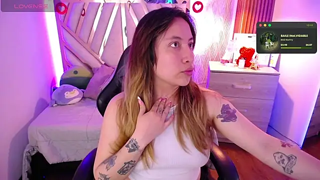 NyxAndria 1 online show from May 20, 1:56 am