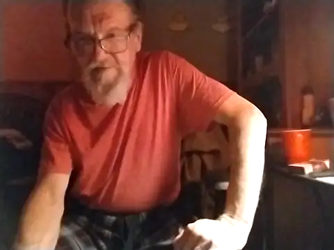 Snapshot of Aldick68 chatting on February 22, 6:06 am Aldick68 online show from February 22, 6:06 am