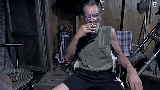 Snapshot of Aldick68 chatting on July 28, 5:58 am Aldick68 online show from July 28, 5:58 am