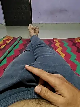 Snapshot of braveman999 chatting on January 9, 4:17 pm braveman999 online show from January 9, 4:17 pm