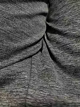 Snapshot of braveman999 chatting on January 11, 2:25 pm braveman999 online show from January 11, 2:25 pm