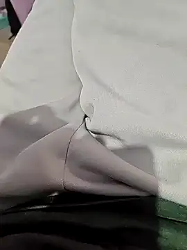 Snapshot of braveman999 chatting on January 25, 6:35 pm braveman999 online show from January 25, 6:35 pm