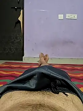 Snapshot of braveman999 chatting on February 24, 5:31 pm braveman999 online show from February 24, 5:31 pm