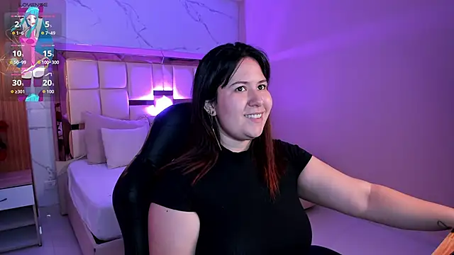 zoes milee online show from December 15, 11:36 am