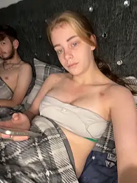 VioletxBlue online show from October 23, 11:53 am