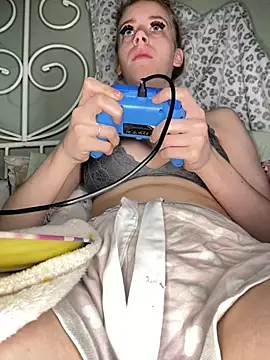 Snapshot of VioletxBlue chatting on May 2, 11:59 am VioletxBlue online show from May 2, 11:59 am