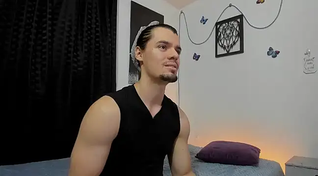 maxi styles online show from February 13, 1:08 am