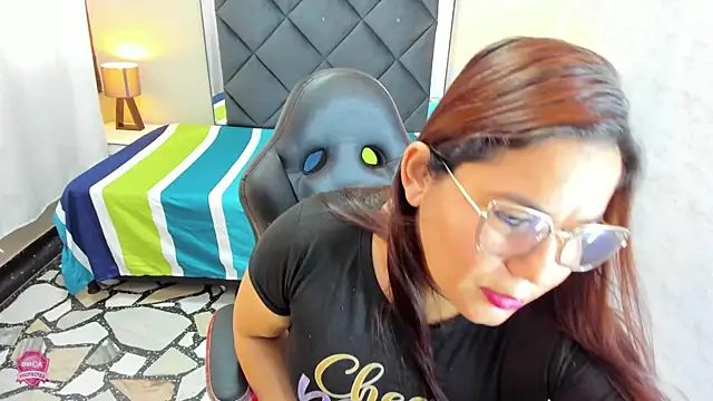 CamyMature online show from February 10, 6:03 pm