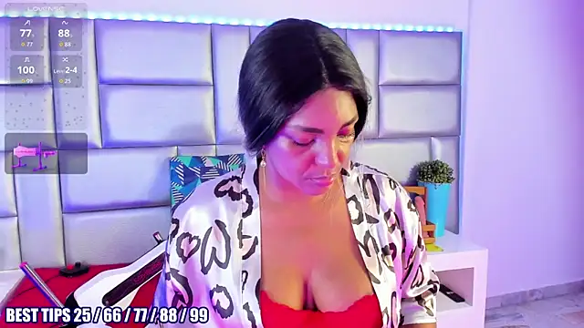 LovelyNickii online show from February 17, 12:56 pm