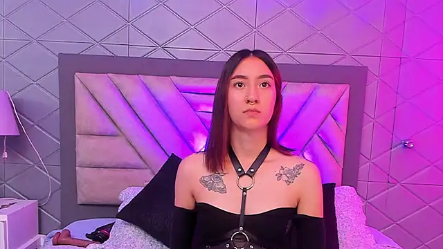 MeganPresleyy online show from January 20, 4:23 pm