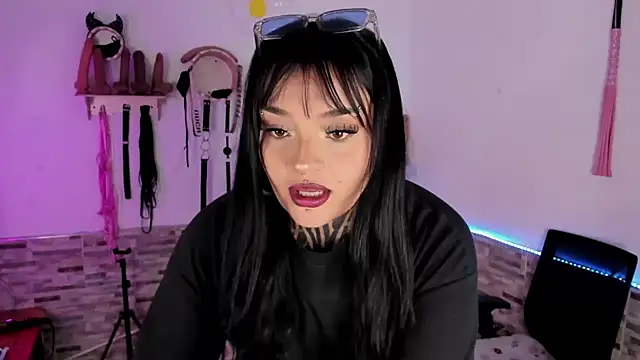 amyswallow7 online show from February 5, 2:38 am