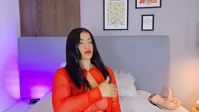 AlynAllen online show from December 18, 7:31 pm