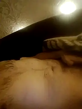 Snapshot of Lukas2204 chatting on November 15, 11:10 pm Lukas2204 online show from November 15, 11:10 pm