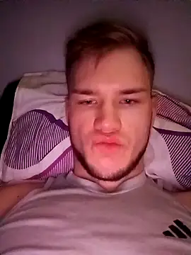 Remi 03 online show from December 14, 5:35 am