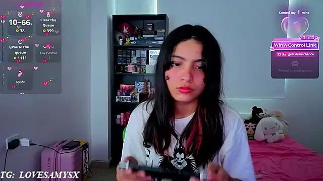 Snapshot of Lovelyamyy chatting on June 3, 2:33 pm Lovelyamyy online show from June 3, 2:33 pm