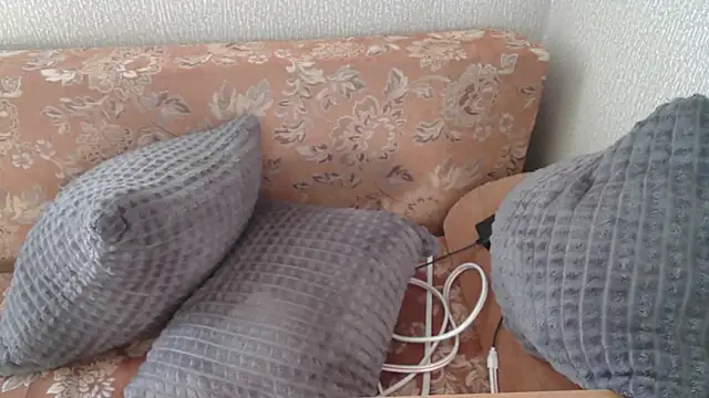 Snapshot of johnny_positive chatting on March 6, 5:03 am johnny positive online show from March 6, 5:03 am