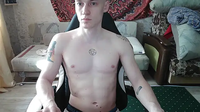 Snapshot of johnny_positive chatting on June 25, 5:12 am johnny positive online show from June 25, 5:12 am