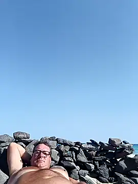 Snapshot of MountJohnXL chatting on January 27, 3:18 pm MountJohnXL online show from January 27, 3:18 pm