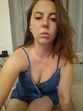 Snapshot of Melenka chatting on July 30, 1:37 am Melenka online show from July 30, 1:37 am
