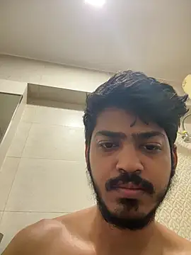 Snapshot of cute_modell chatting on January 15, 4:04 am cute modell online show from January 15, 4:04 am