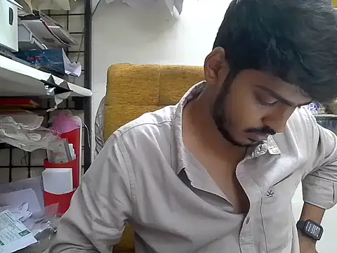 Snapshot of cute_modell chatting on November 6, 12:06 pm cute modell online show from November 6, 12:06 pm