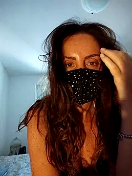 Snapshot of Akemi_rossi chatting on June 28, 6:52 am Akemi rossi online show from June 28, 6:52 am