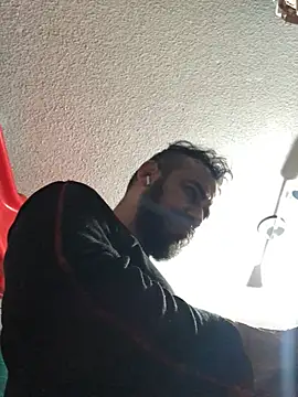 Snapshot of leonardohot1987 chatting on January 21, 5:16 am leonardohot1987 online show from January 21, 5:16 am