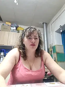 Snapshot of Jyleta chatting on June 15, 8:44 pm Jyleta online show from June 15, 8:44 pm