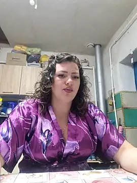 Snapshot of Jyleta chatting on July 18, 8:12 pm Jyleta online show from July 18, 8:12 pm