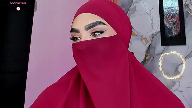 Snapshot of Maissa_Alabi chatting on May 24, 8:25 pm Maissa Alabi online show from May 24, 8:25 pm
