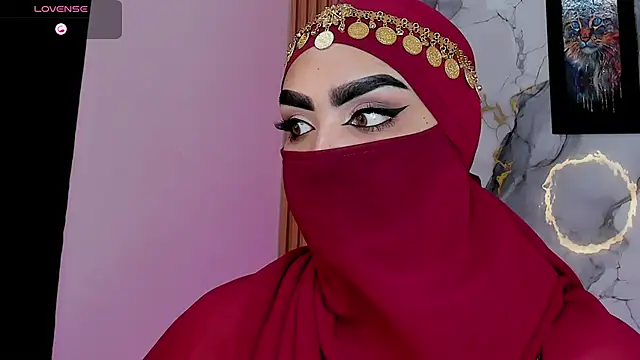 Snapshot of Maissa_Alabi chatting on May 25, 7:09 pm Maissa Alabi online show from May 25, 7:09 pm