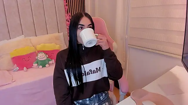 tamy xoo online show from March 17, 8:12 pm