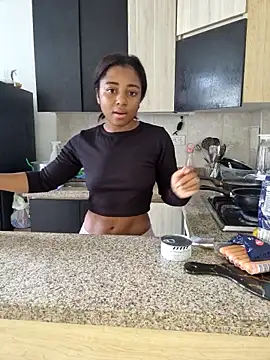 avis lara online show from January 16, 6:23 pm