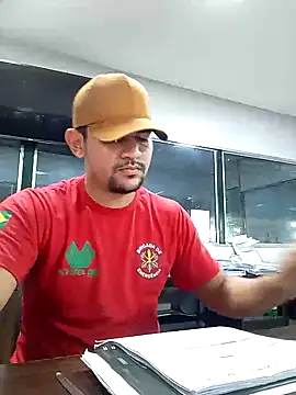 Snapshot of mamauara092 chatting on March 12, 7:24 am mamauara092 online show from March 12, 7:24 am