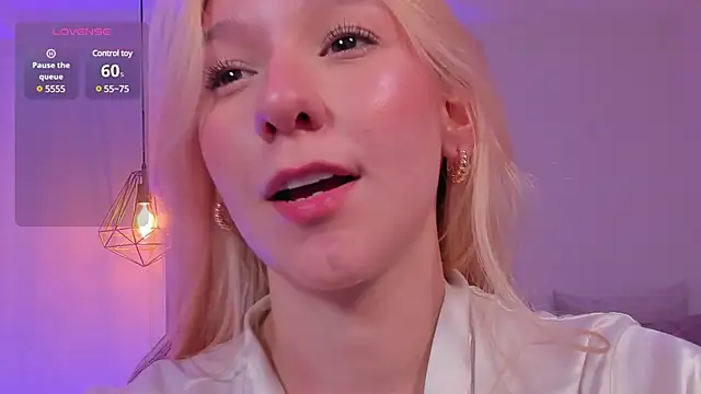 Snapshot of shatall_rouge chatting on February 26, 10:31 pm shatall rouge online show from February 26, 10:31 pm