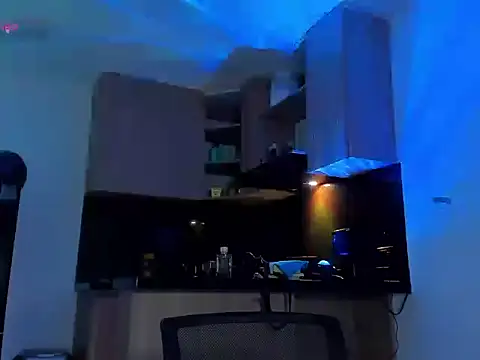 austinoficial online show from May 7, 3:12 am