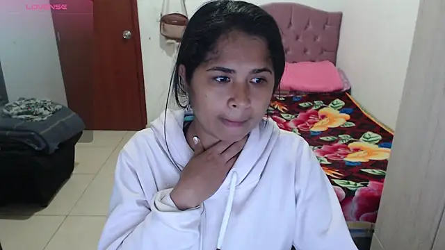 Snapshot of july-feria chatting on November 30, 3:10 am july-feria online show from November 30, 3:10 am