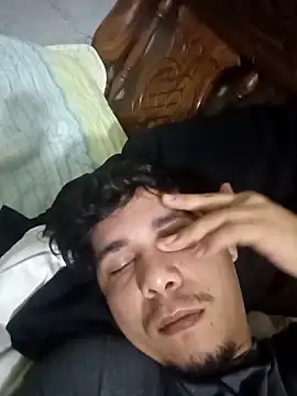 Snapshot of Maguito02 chatting on September 18, 11:34 am Maguito02 online show from September 18, 11:34 am