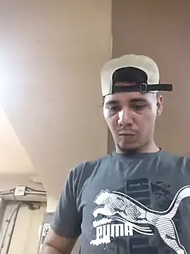 Snapshot of Maguito02 chatting on September 29, 1:38 pm Maguito02 online show from September 29, 1:38 pm