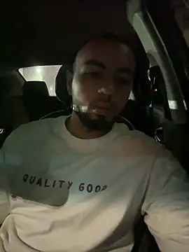 arturguy00 online show from February 23, 9:50 am