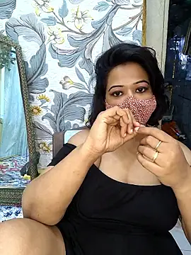 Snapshot of angelrani1234 chatting on May 15, 11:45 pm angelrani1234 online show from May 15, 11:45 pm