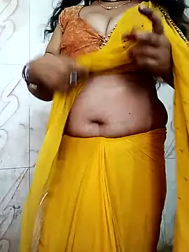 Snapshot of Haseena_Baby chatting on May 1, 2:27 am Haseena Baby online show from May 1, 2:27 am