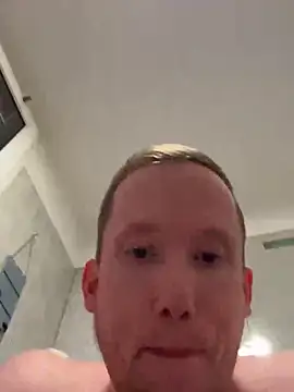 Sklavesucht2025 online show from November 20, 2:23 am