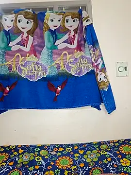 Snapshot of Babbyy_doll chatting on November 2, 10:56 pm Babbyy doll online show from November 2, 10:56 pm