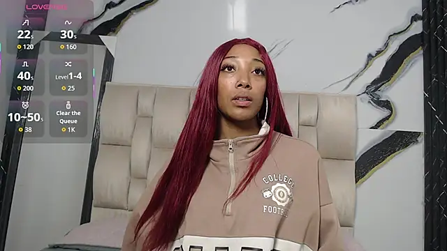 esmeralda-bk online show from November 26, 9:05 pm