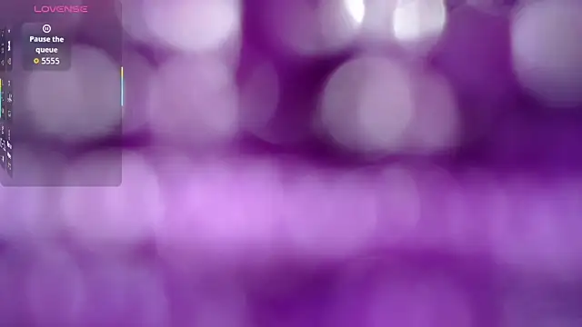 esmeralda-bk online show from November 28, 8:33 pm