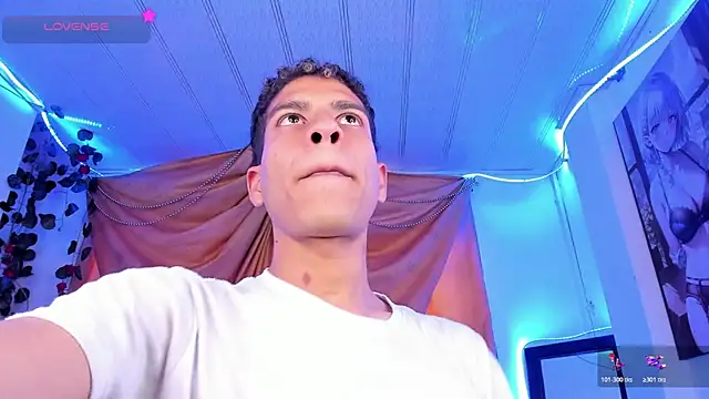 Ethan Boyy online show from November 3, 9:27 pm