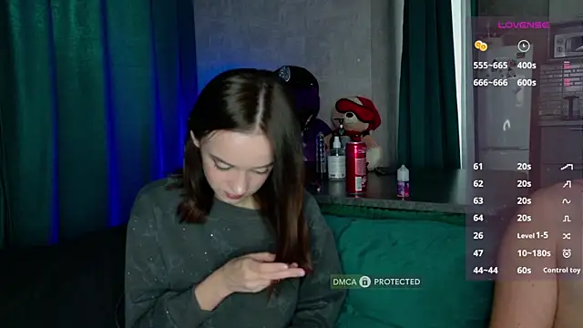 alexnikaaa online show from October 19, 12:17 pm